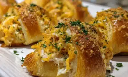 Crab Crescent Bites: A Quick and Tasty Appetizer