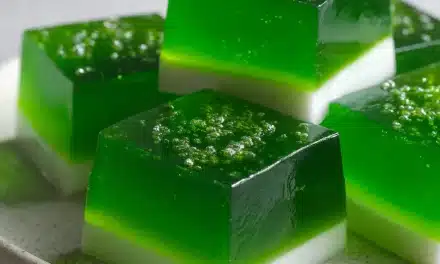 Pandan Coconut Jelly: A Classic, Creamy Delight