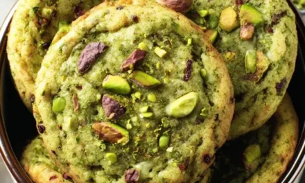 Pistachio Cream Cookies: A Delightful 30-Minute Treat