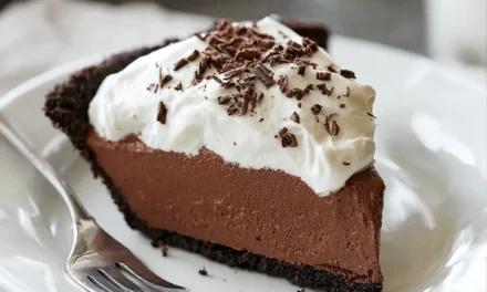 Chocolate Silk Pie – The Dessert of Your Dreams