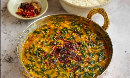 Classic Dal Palak (Spinach Dal) – Ready in 30 Minutes