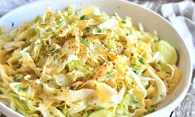 Garlic Butter Cabbage Noodles: A Comforting 30-Minute Meal